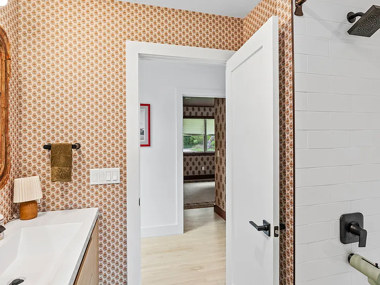 1480 Harbor Ln — Photo 23