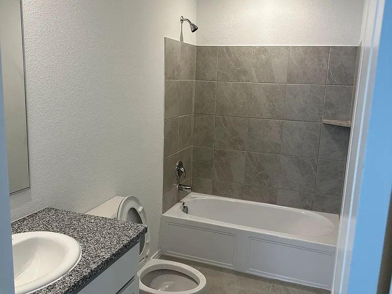 1809 Mallen Farm Rdg — Photo 7