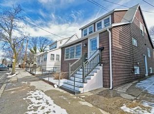 140 Bell Rock St, Everett, MA 02149