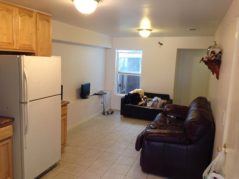 1st image of 1354 46th Ave