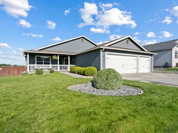 2307 NW Eucalyptus Dr, Hermiston, OR 97838