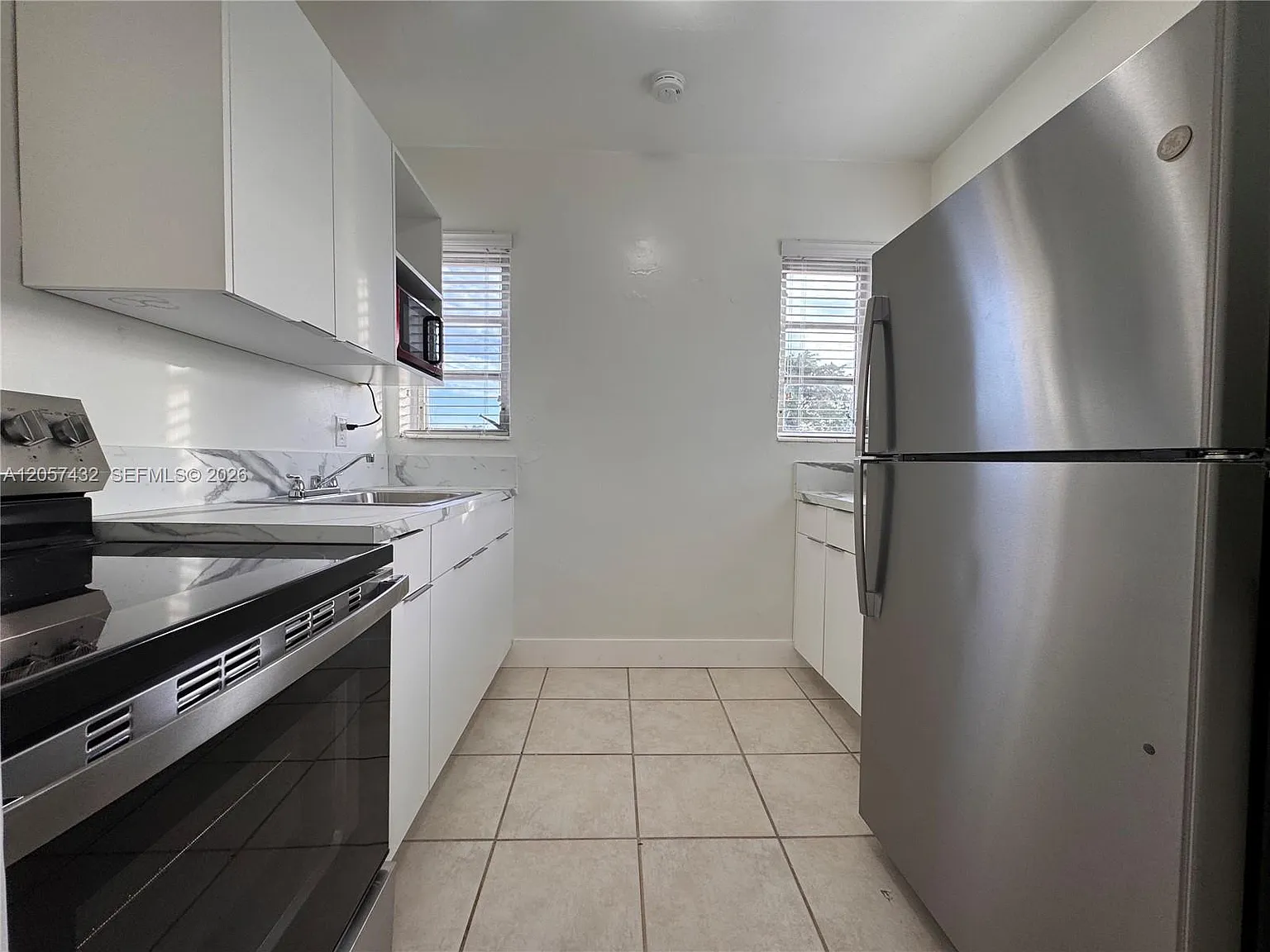 Twelfth St Manors 1st Add — Photo 4