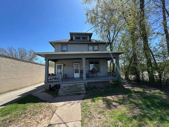 209 Nicolet Blvd, Neenah, WI 54956