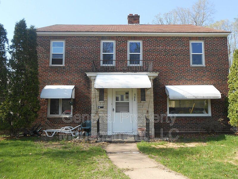 524 1/2 Fountain St A, Eau Claire, WI 54703 Zillow
