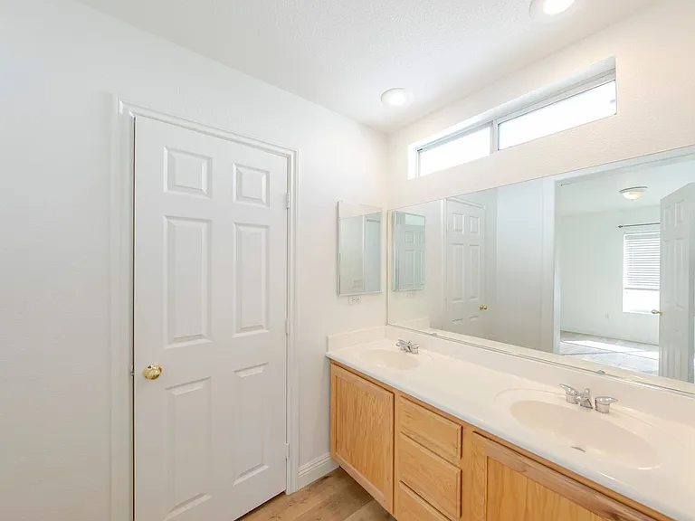 8146 Golden Flowers St — Photo 10