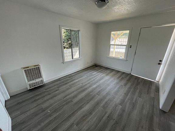 3rd image of 3010 E 1st St Unit 3/4