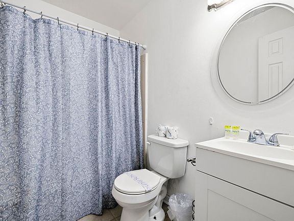 5th image of 3700 Golf Colony Lane #J3