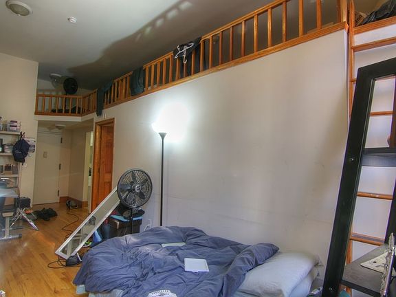3rd image of 50 W 90th St APT 5B
