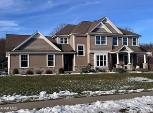 224 Hamer Dr, Duncansville, PA 16635