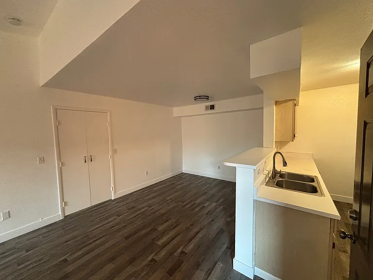 8101 W Flamingo Rd #2061 — Photo 7