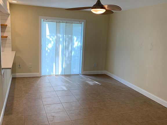 2nd image of 1301 S Howard Ave APT A3