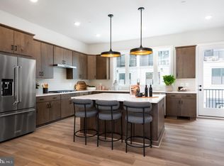 11902 Northpark Dr, North Bethesda, MD 20852