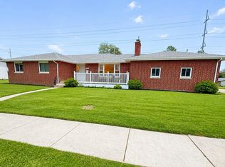 1205 Highland Dr, Auburn, IN 46706