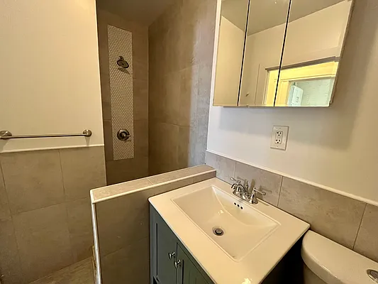 Rented by Ink Realty Services LLC | media 29