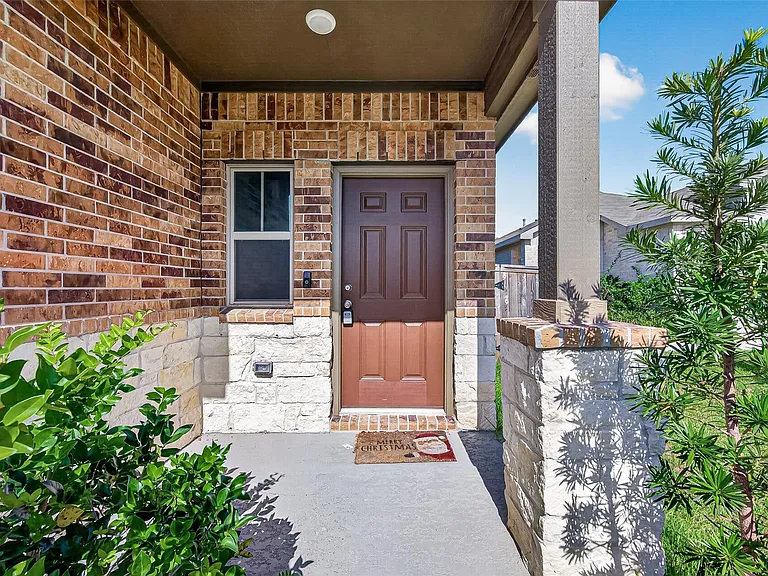 16737 Oak Bough Dr — Photo 6