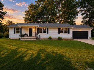 13129 Evelyn Ct, Van Buren Township, MI 48111