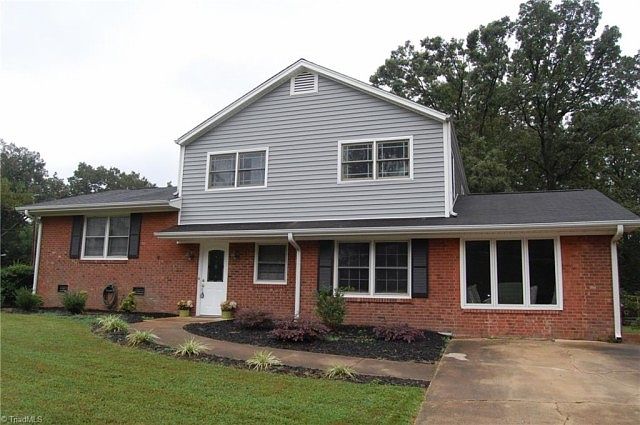 1st image of 113 Timberwood Dr