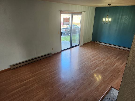4th image of 3420 Granger Ave S Unit 18