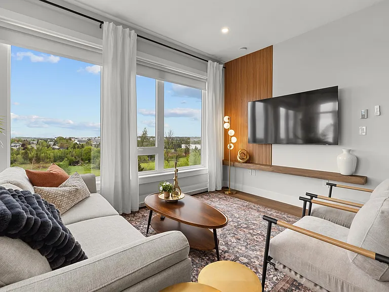 25 Capital Dr #THE EMERALD — Photo 20