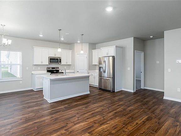 3rd image of 3321 NW Linwood Ln