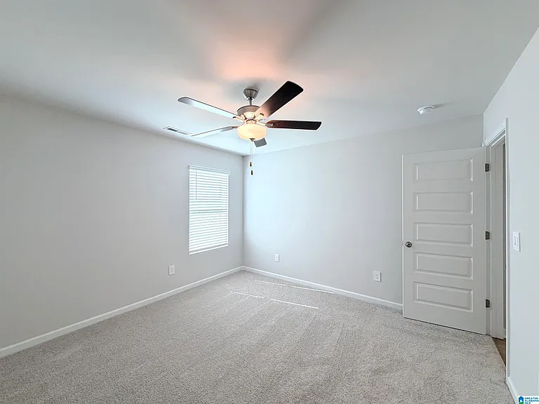 128 Challenger Way — Photo 18