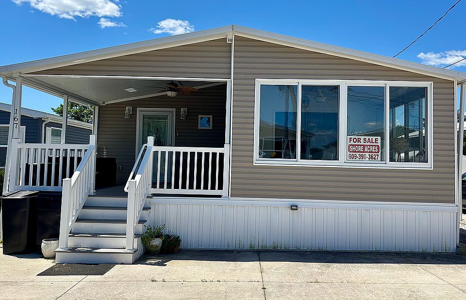 Shore Acres #167 front view