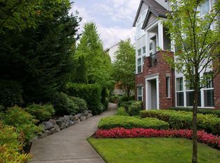 325 3rd St, Lake Oswego, OR 97034