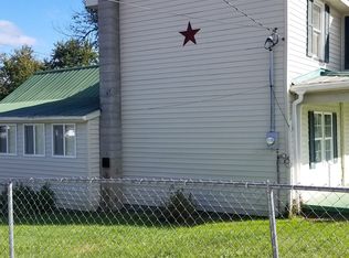 123 St Route 1036, Campton, KY 41301