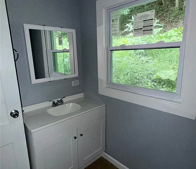 1021 California Dr — Photo 33
