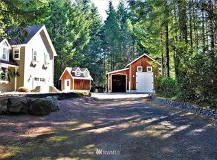 72 E Capital Peak Dr, Shelton, WA 98584