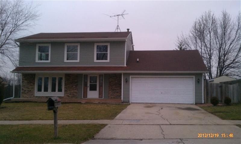 1st image of 800 Longford Dr