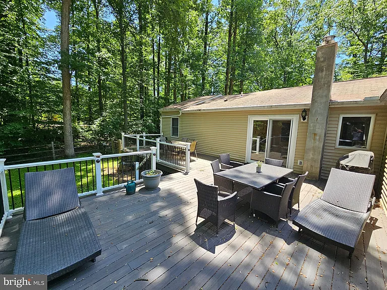 1244 Reed Ln — Photo 24