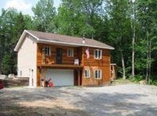 22 Redskin Ln, Saranac Lake, NY 12983