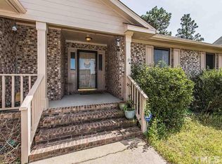 109 Kristin Ave, Spring Lake, NC 28390