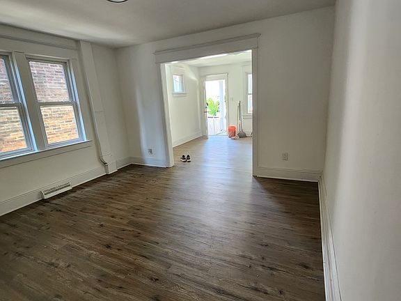 4th image of 113 S Walter Ave