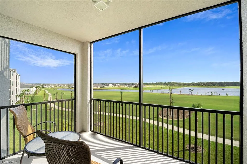 Building Photo - 15285 Green Acres Ave #433
