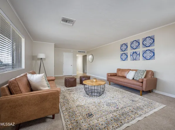 9336 W Floyd St, Tucson, AZ 85735