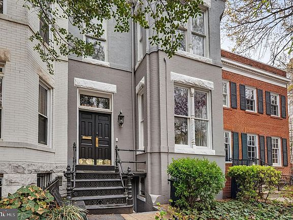4th image of 15 3rd St NE #5