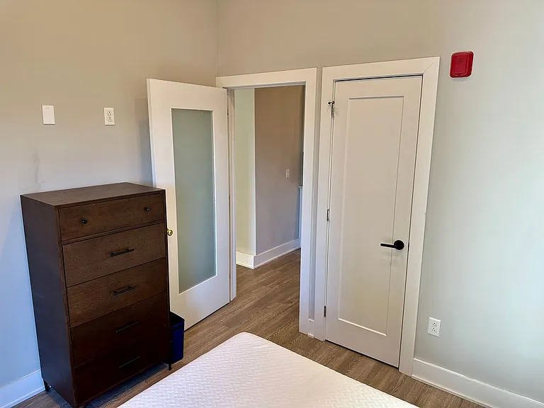 1310 N Broad St — Photo 10