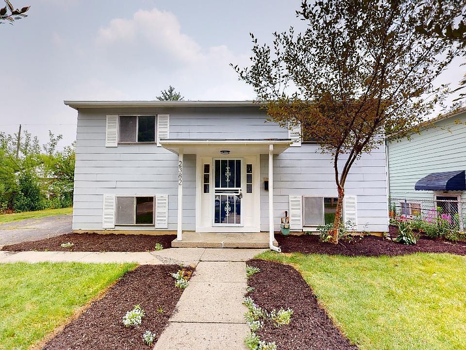 1st image of 2382 Woodland Ave