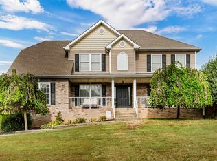 1011 Trevor Dr, Clarksville, TN 37043