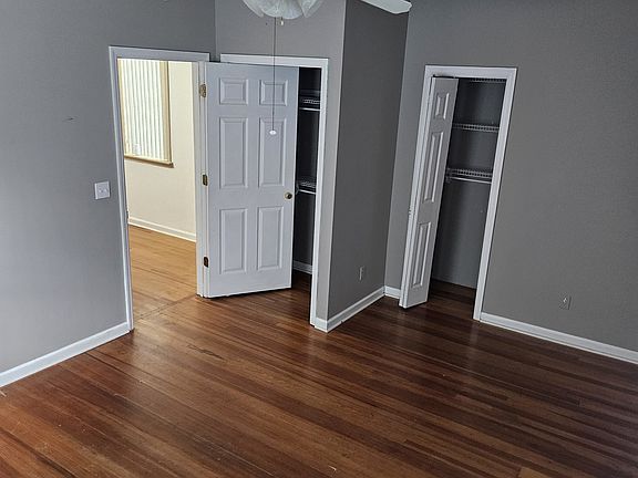 2nd image of 310 Highland Heights Dr