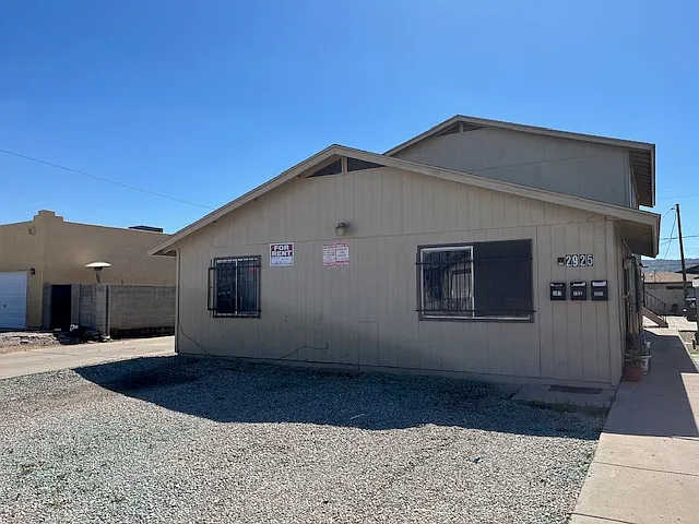 2925 E Mobile Ln #1 — Photo 10