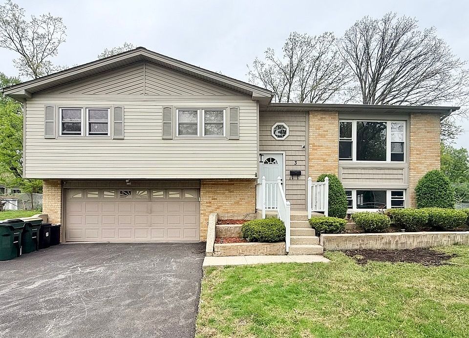 1st image of 3 Catalpa Ct