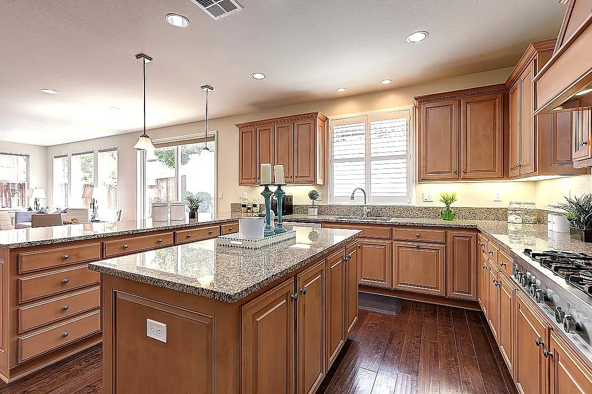 Building Photo - 2784 Valley Oak Loop