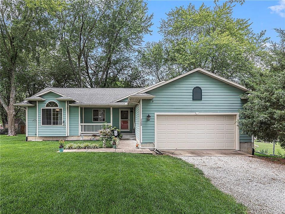 1304 N Ward Rd, Raymore, MO 64083 | Zillow