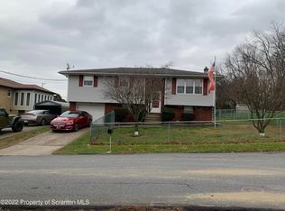 13 Jenkins St, Duryea, PA 18642