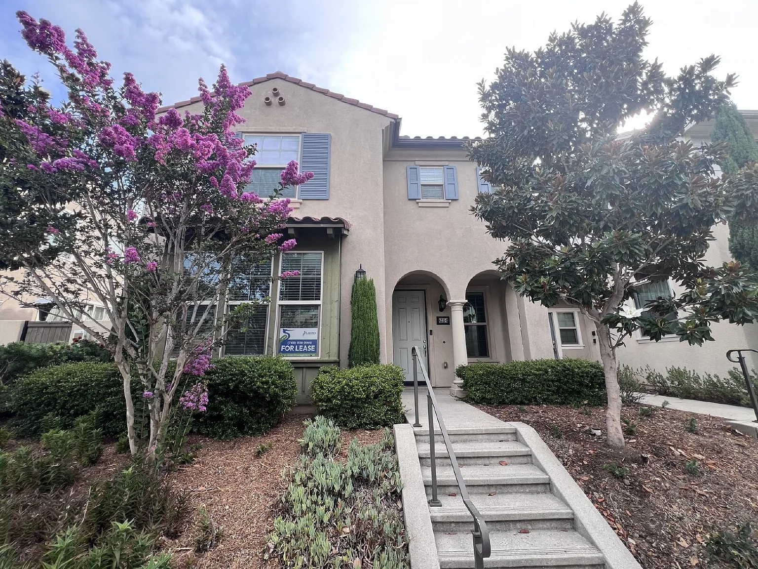 3 bed, 2.5 bath, 1797 sqft, $3,750 — Photo 4