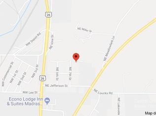 219 NE Polk St, Madras, OR 97741