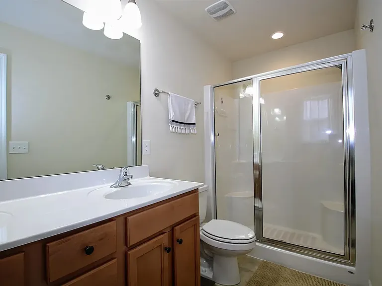 305 Phoenix Blvd NW — Photo 5